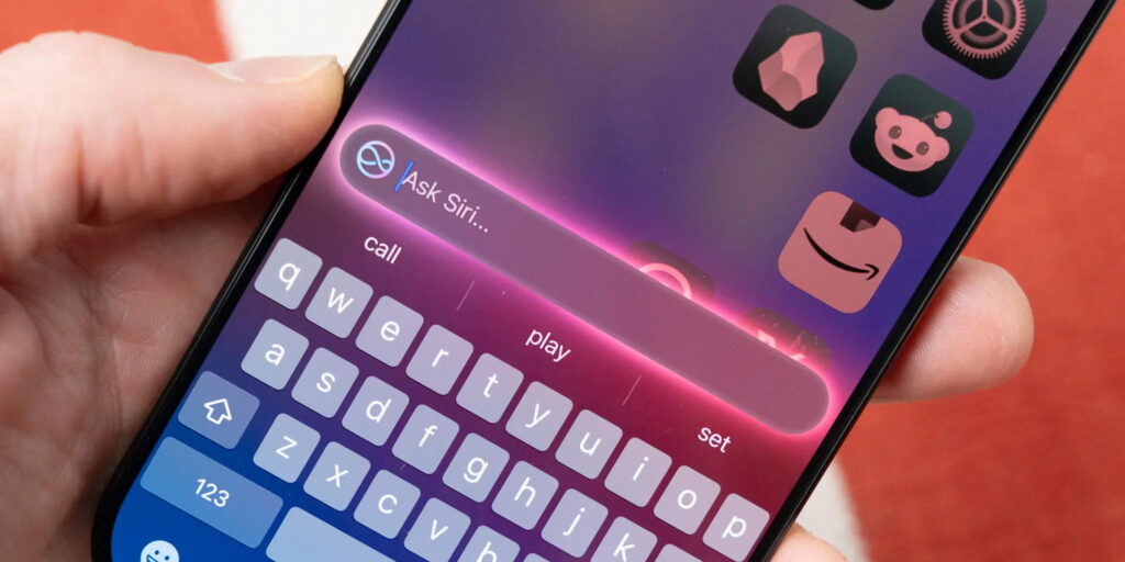 Apple podría usar IA de OpenAI para renovar Siri